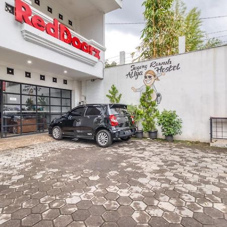 Reddoorz Hostel Near Stadion Mandala Krida Yogya Yogyakarta Exteriér fotografie