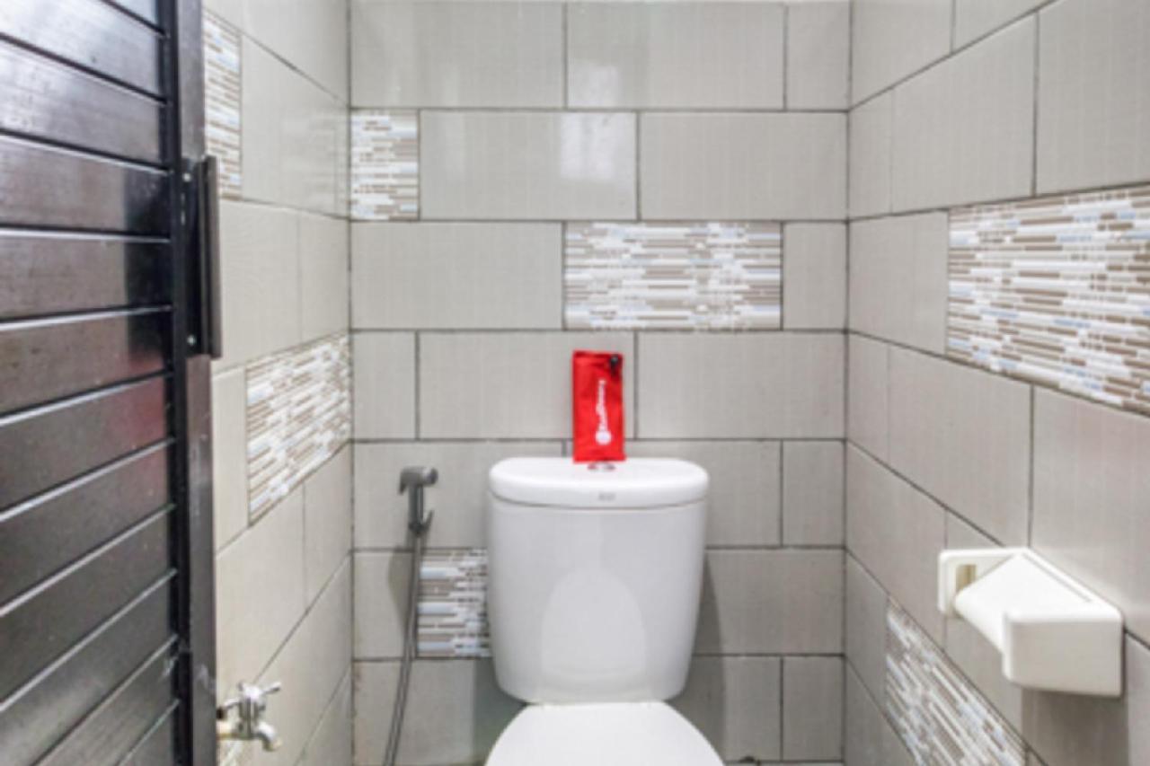 Reddoorz Hostel Near Stadion Mandala Krida Yogya Yogyakarta Exteriér fotografie
