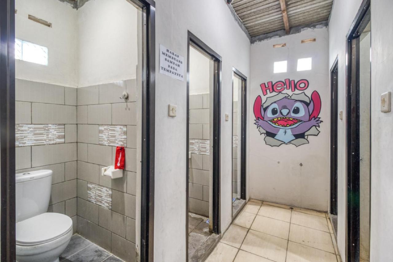 Reddoorz Hostel Near Stadion Mandala Krida Yogya Yogyakarta Exteriér fotografie